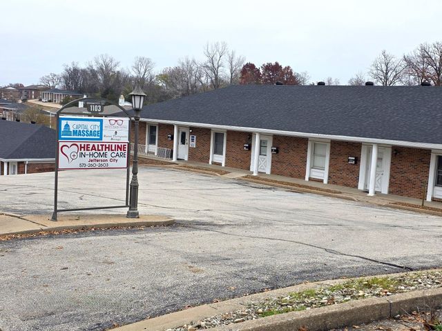1104 SOUTHWEST BLVD, Jefferson City, MO 65109
