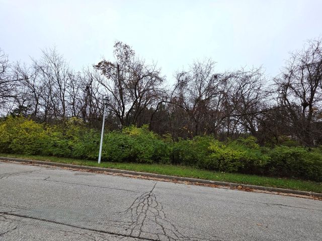 1104 SOUTHWEST BLVD, Jefferson City, MO 65109