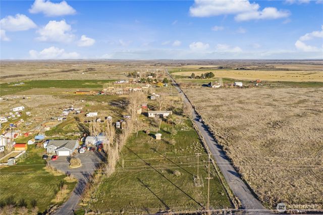 10124 Road 16 NE, Moses Lake, WA 98837