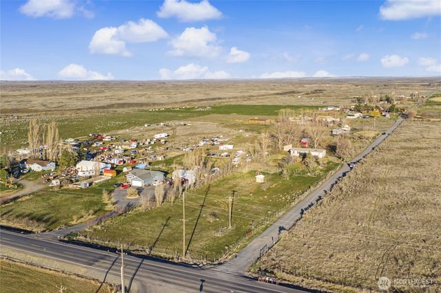 10124 Road 16 NE, Moses Lake, WA 98837