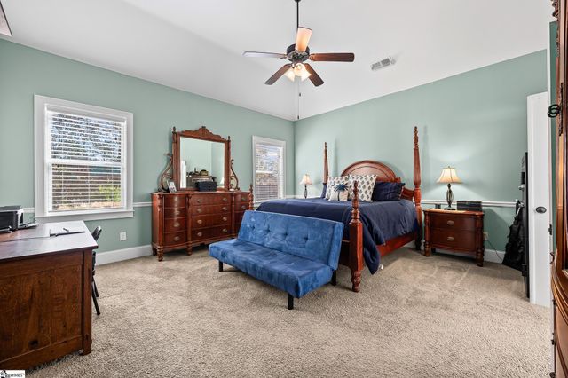 425 Castleford Place, Simpsonville, SC 29681