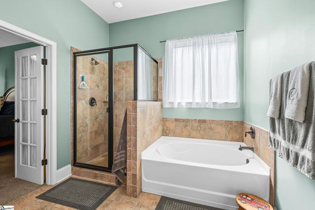 425 Castleford Place, Simpsonville, SC 29681