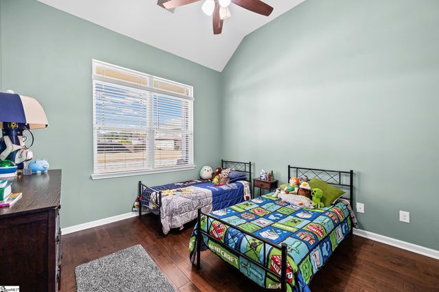 425 Castleford Place, Simpsonville, SC 29681