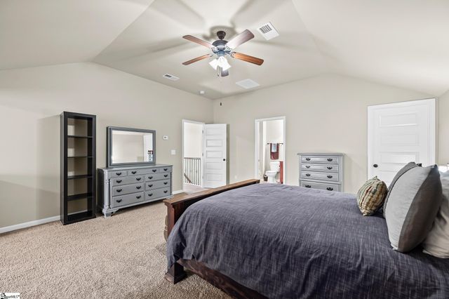 425 Castleford Place, Simpsonville, SC 29681