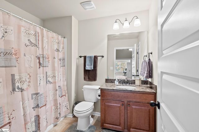 425 Castleford Place, Simpsonville, SC 29681