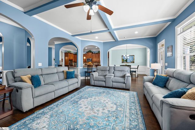 425 Castleford Place, Simpsonville, SC 29681