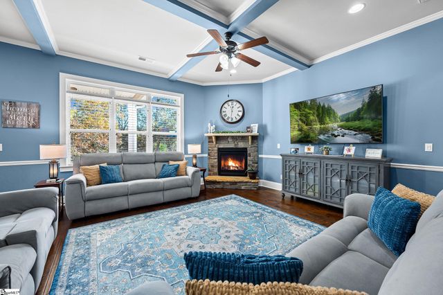 425 Castleford Place, Simpsonville, SC 29681