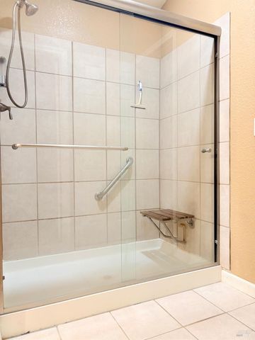 814 Capistrano Dr, Suisun City, CA 94585