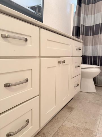 814 Capistrano Dr, Suisun City, CA 94585