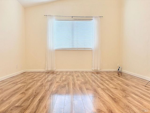 814 Capistrano Dr, Suisun City, CA 94585