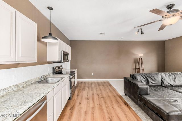 22744 E CARLA VISTA Drive, Mesa, AZ 85212