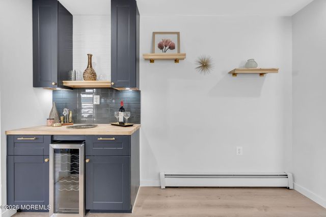 80 Canterbury Lane, Toms River, NJ 08757