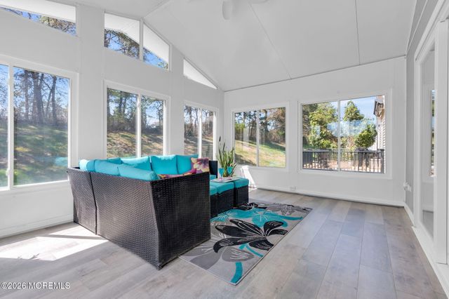 80 Canterbury Lane, Toms River, NJ 08757