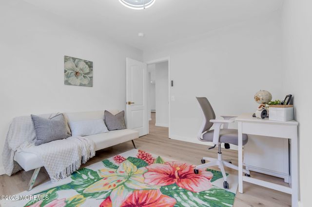 80 Canterbury Lane, Toms River, NJ 08757