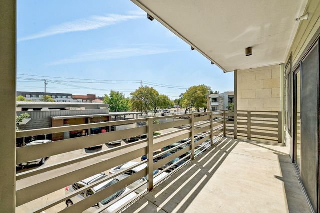 3600 S Lamar BLVD 202, Austin, TX 78704