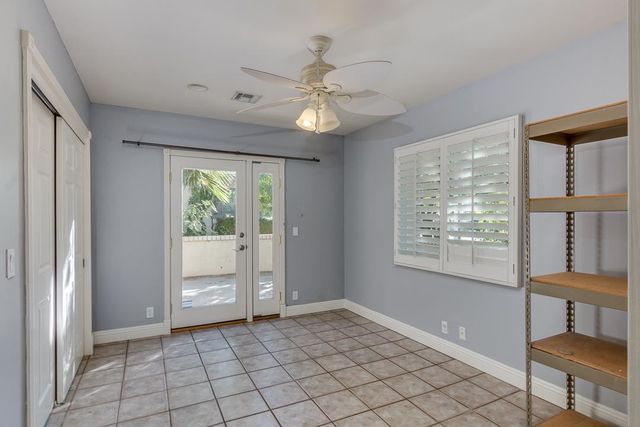 526 E Flynn Lane, Phoenix, AZ 85012