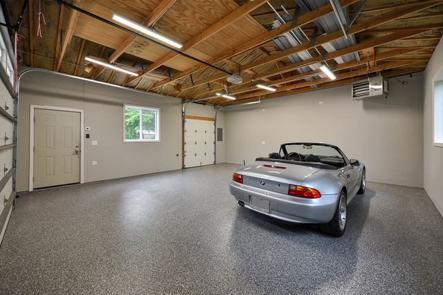 1328 Cabot Lane, Schaumburg, IL 60193