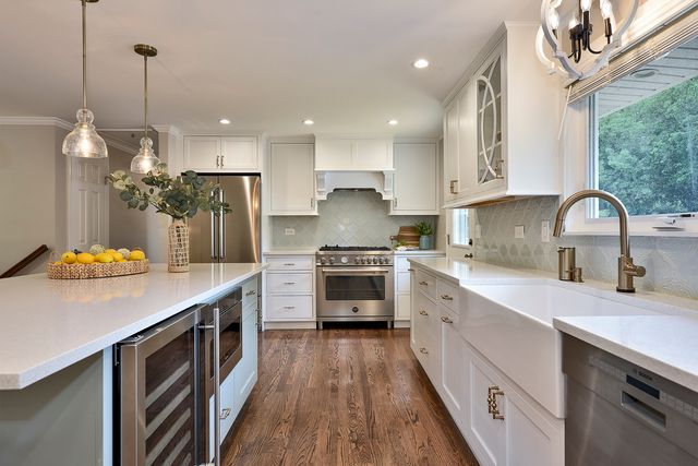 1328 Cabot Lane, Schaumburg, IL 60193