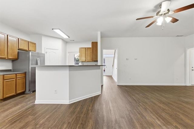 836 Topaz Valley, Canton, GA 30114