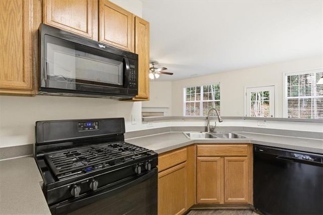 836 Topaz Valley, Canton, GA 30114