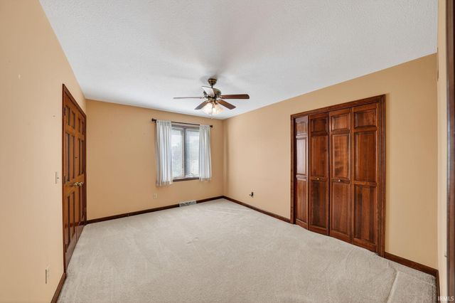 51132 Pheasant Run Drive, Granger, IN 46530