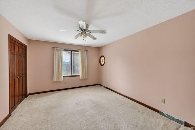 51132 Pheasant Run Drive, Granger, IN 46530
