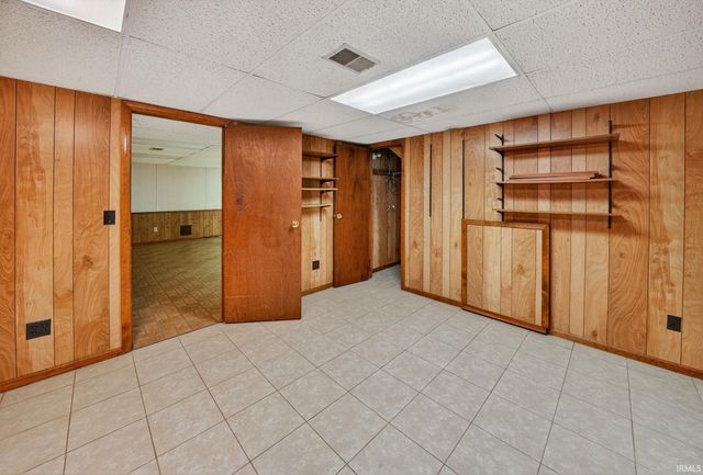 51132 Pheasant Run Drive, Granger, IN 46530