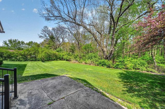 51132 Pheasant Run Drive, Granger, IN 46530