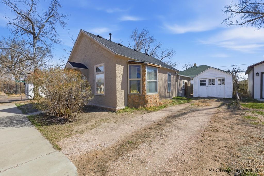 703 S CEDAR ST, Laramie, WY 82072