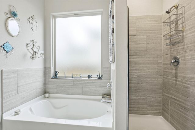 3654 Twin Dish WAY, New Braunfels, TX 78130