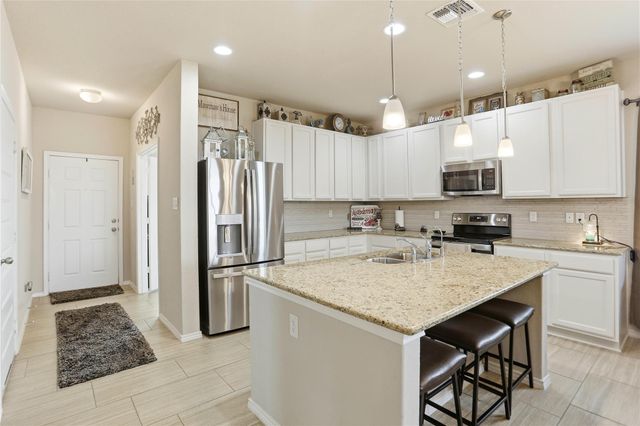 3654 Twin Dish WAY, New Braunfels, TX 78130