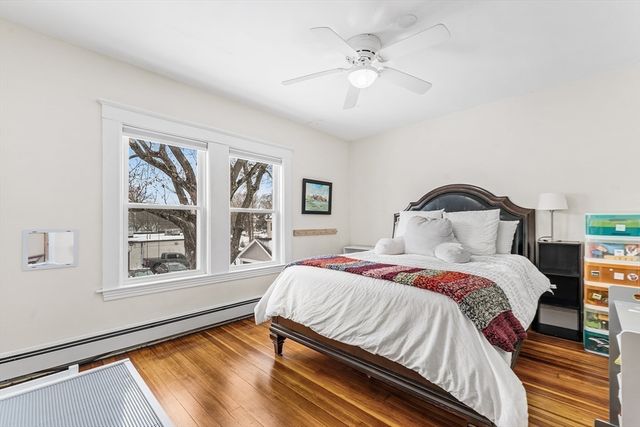 98 Cedar St 2, Dedham, MA 02026