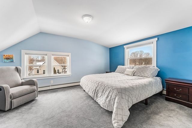 98 Cedar St 2, Dedham, MA 02026