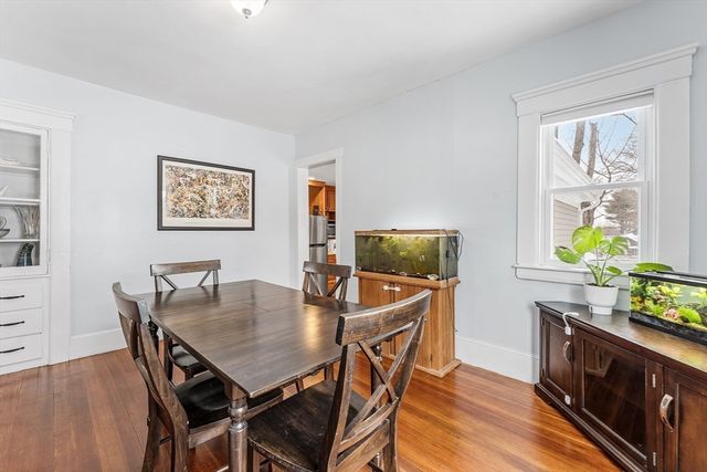 98 Cedar St 2, Dedham, MA 02026