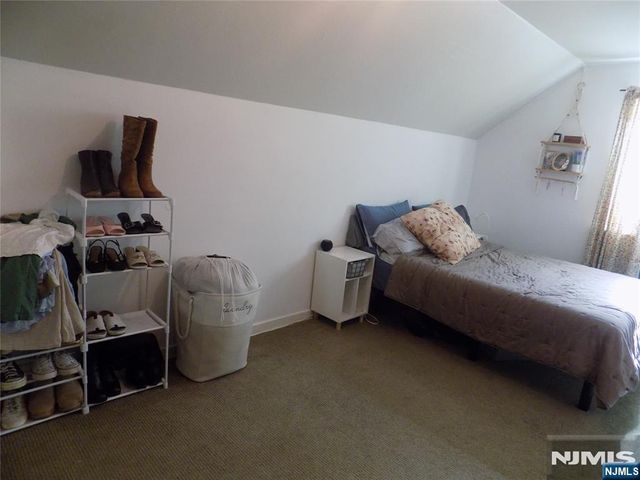 33 Wyndham Road, Norwood, NJ 07648