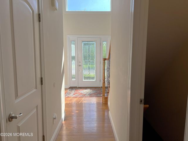3 Chestnut Ridge Road, Holmdel, NJ 07733
