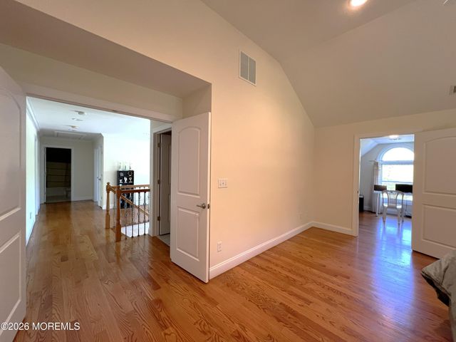 3 Chestnut Ridge Road, Holmdel, NJ 07733