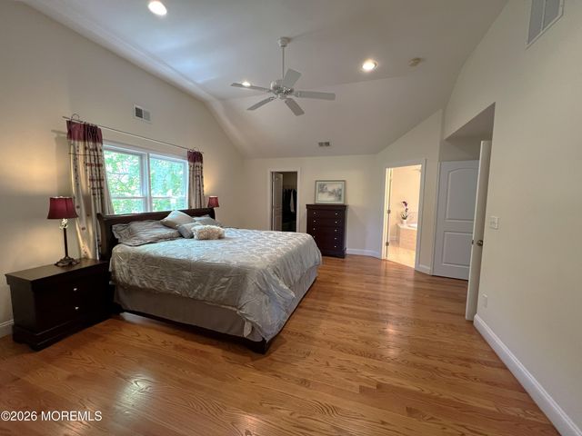3 Chestnut Ridge Road, Holmdel, NJ 07733
