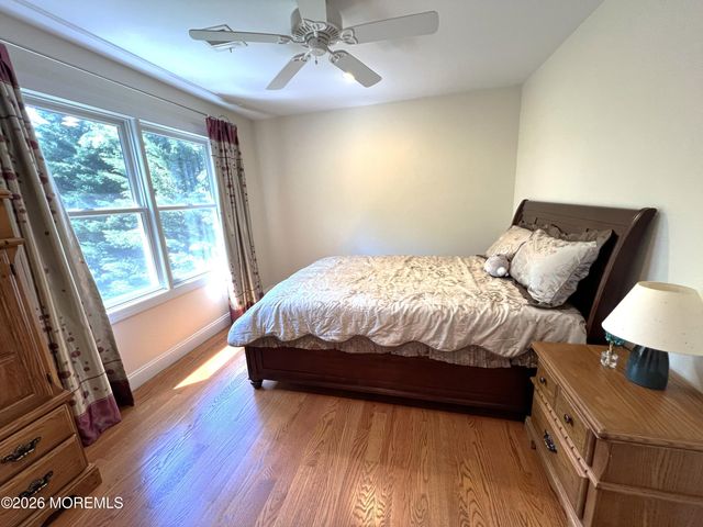 3 Chestnut Ridge Road, Holmdel, NJ 07733