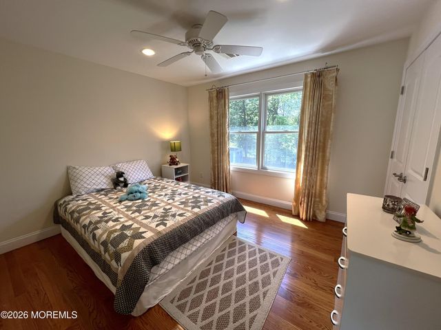 3 Chestnut Ridge Road, Holmdel, NJ 07733