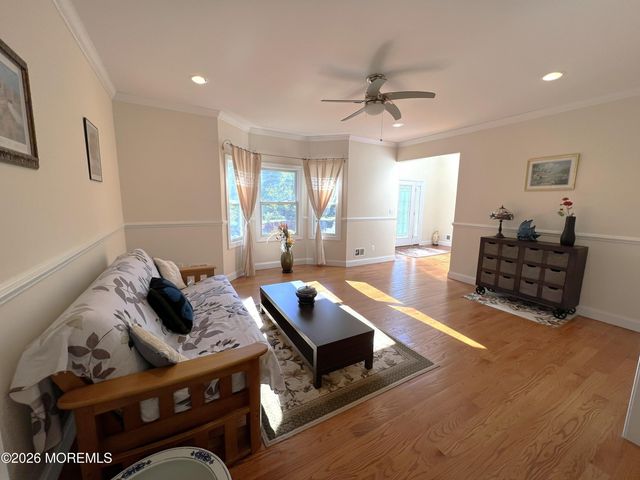 3 Chestnut Ridge Road, Holmdel, NJ 07733
