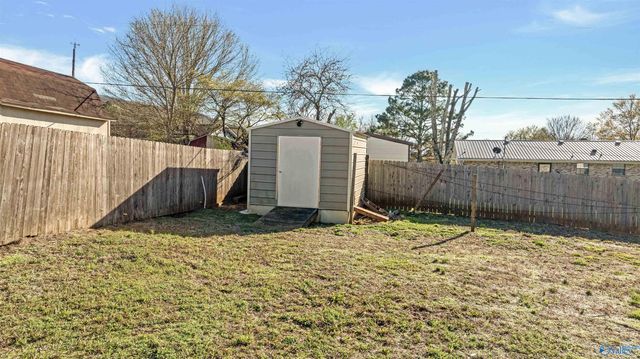 216 45th Street NE, Fort Payne, AL 35967