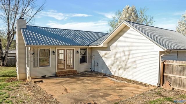 216 45th Street NE, Fort Payne, AL 35967