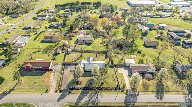 216 45th Street NE, Fort Payne, AL 35967