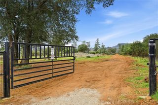 850 Old Long Valley, Clearlake Oaks, CA 95423