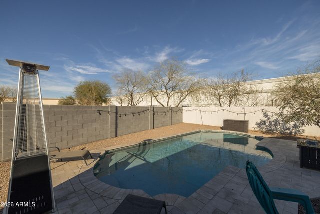 7644 W FLORENCE Avenue, Phoenix, AZ 85043