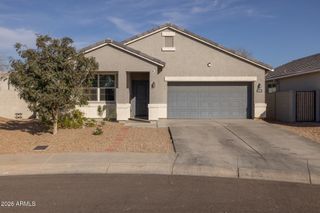 7644 W FLORENCE Avenue, Phoenix, AZ 85043