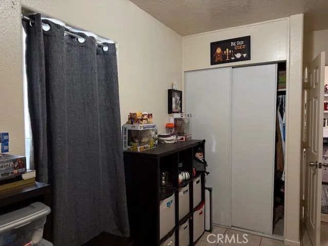 15557 5th Street, Victorville, CA 92395