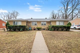 930 / 932 Lancashire Court SE, Grand Rapids, MI 49508