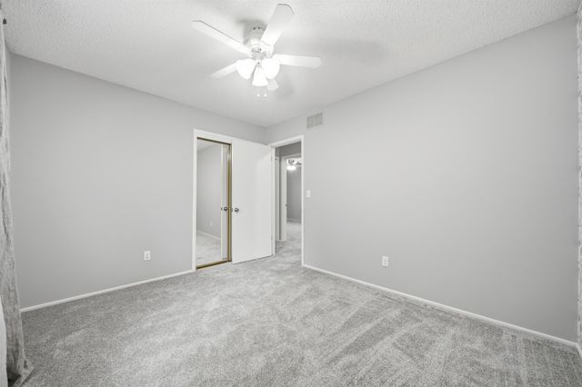 1401 S Fieldcrest, Wichita, KS 67209